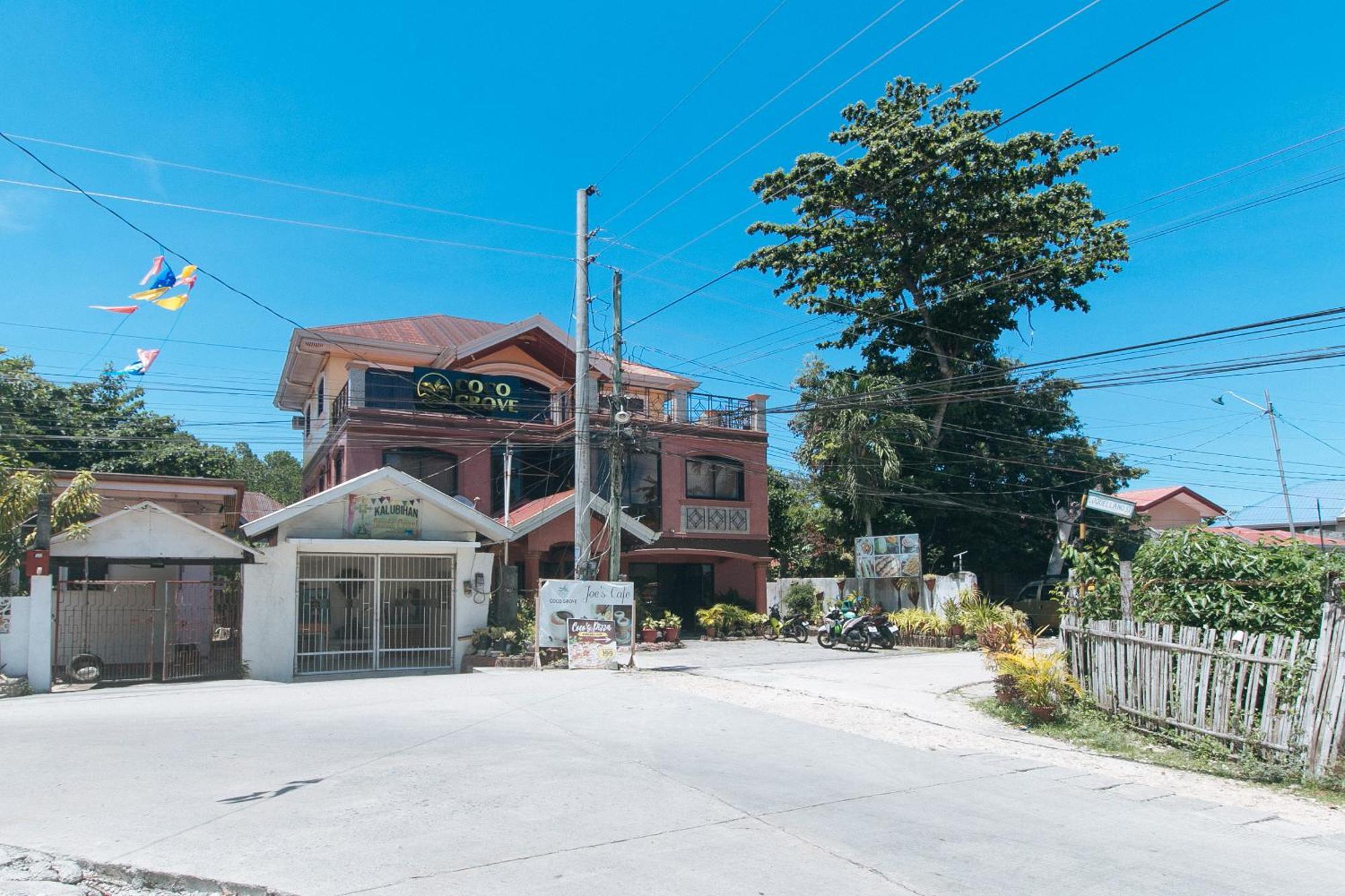Reddoorz At Coco Grove Tourist Inn Panglao Island Exterior photo